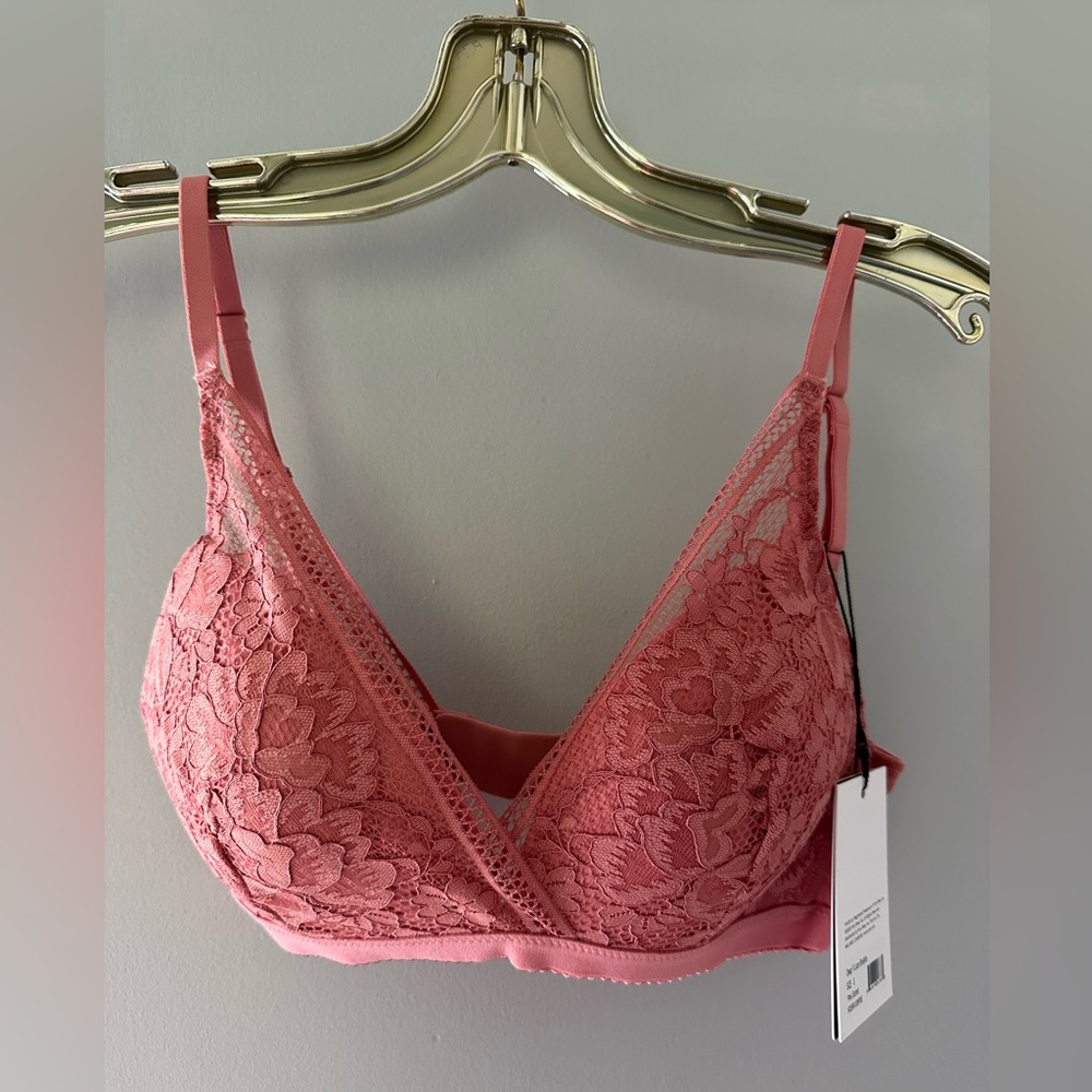 Knix Lace Deep V Bralette